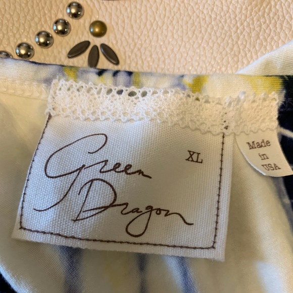 New Green Dragon Petal Back Tank - Picture 4 of 4